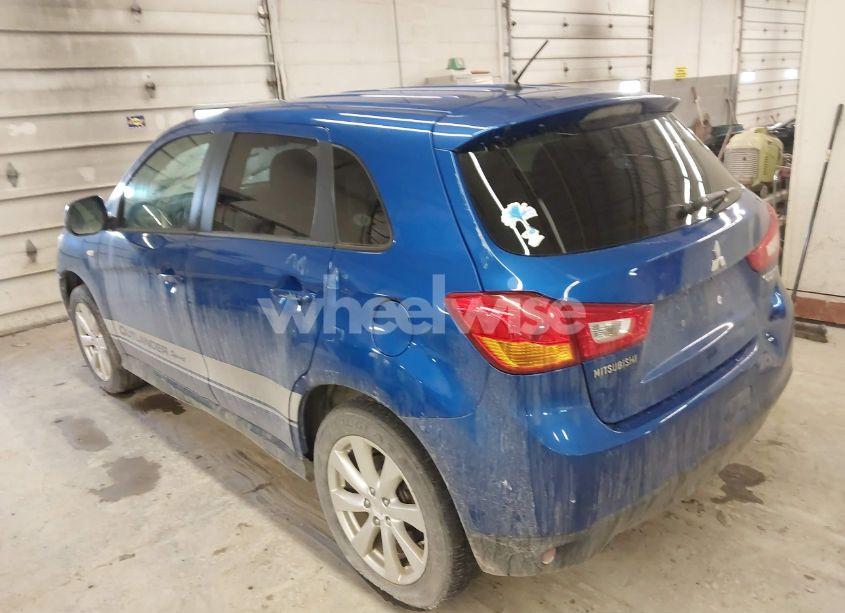 Photo 3 of 2015 Mitsubishi Outlander SPORT ES (VIN 4A4AP3AU8FE022688)