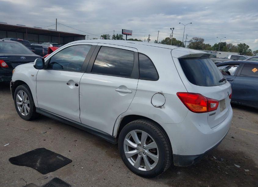 Photo 3 of 2013 Mitsubishi Outlander SPORT ES (VIN 4A4AP3AU9DE004276)