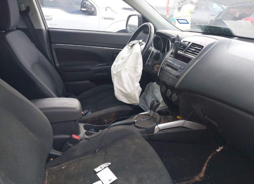 Photo 5 of 2013 Mitsubishi Outlander SPORT ES (VIN 4A4AP3AU9DE004276)