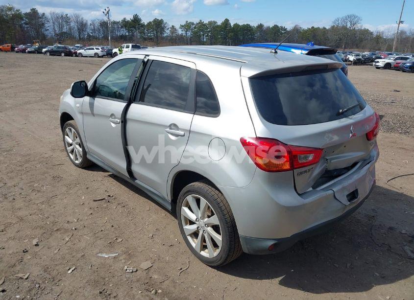 Photo 3 of 2013 Mitsubishi Outlander SPORT ES (VIN 4A4AP3AU9DE006982)