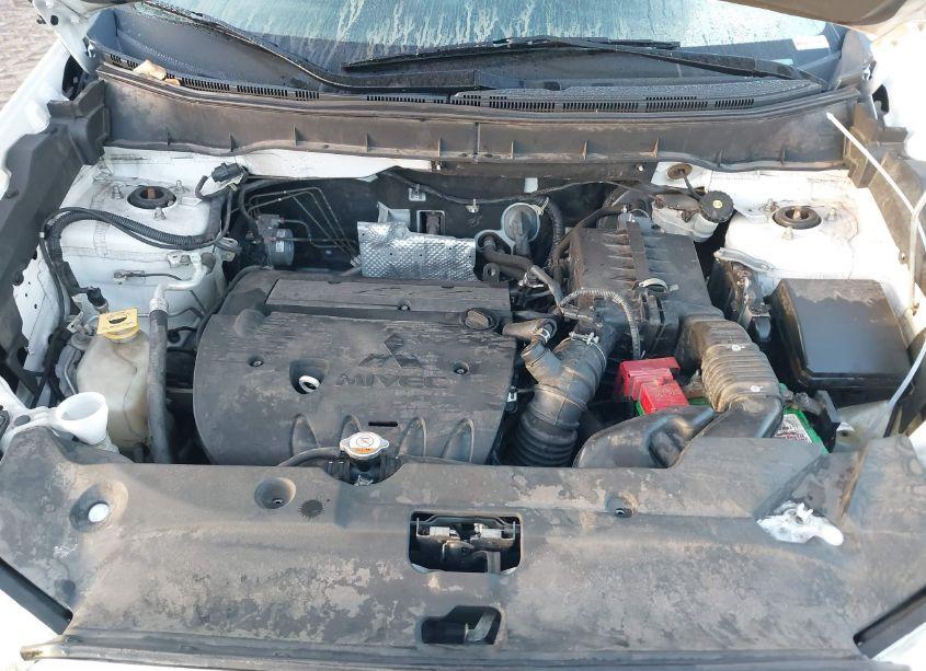 Photo 10 of 2015 Mitsubishi Outlander SPORT ES (VIN 4A4AP3AU9FE013885)