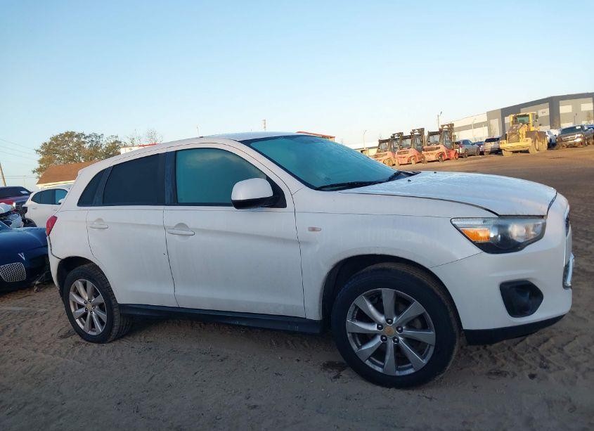 Photo 14 of 2015 Mitsubishi Outlander SPORT ES (VIN 4A4AP3AU9FE013885)