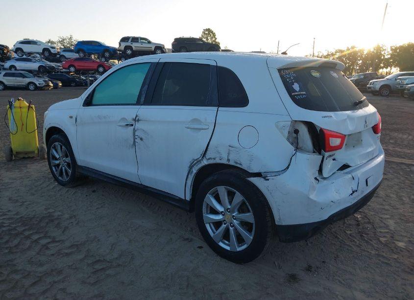 Photo 3 of 2015 Mitsubishi Outlander SPORT ES (VIN 4A4AP3AU9FE013885)