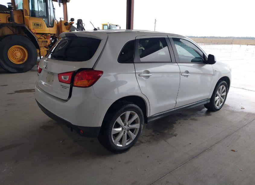 Photo 4 of 2015 Mitsubishi Outlander SPORT ES (VIN 4A4AP3AU9FE036485)
