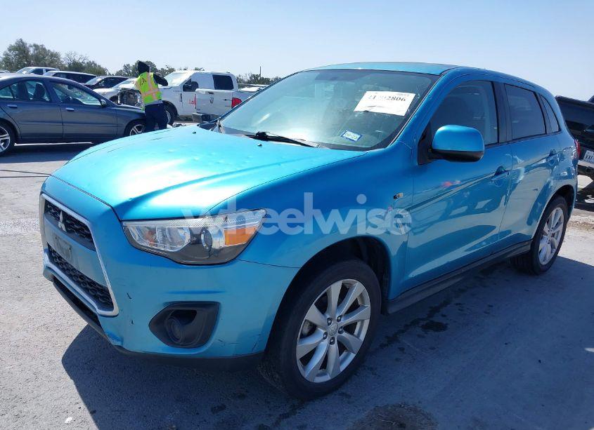 Photo 2 of 2014 Mitsubishi Outlander SPORT ES (VIN 4A4AP3AUXEE013344)