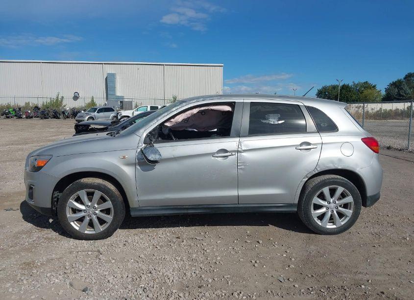 Photo 13 of 2015 Mitsubishi Outlander SPORT ES (VIN 4A4AP3AUXFE003270)
