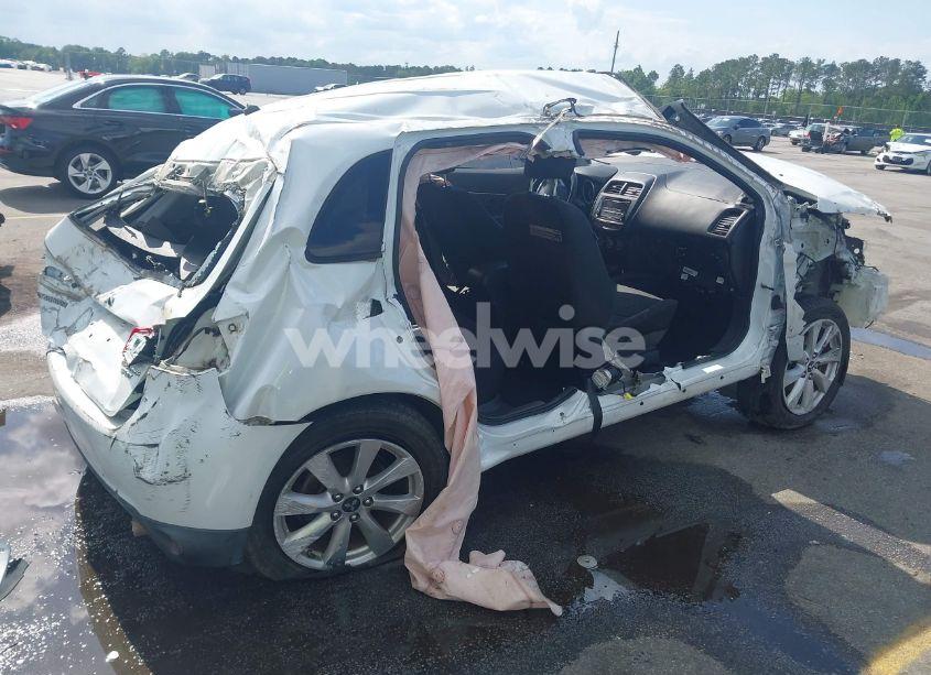 Photo 4 of 2015 Mitsubishi Outlander SPORT ES (VIN 4A4AP3AUXFE053036)