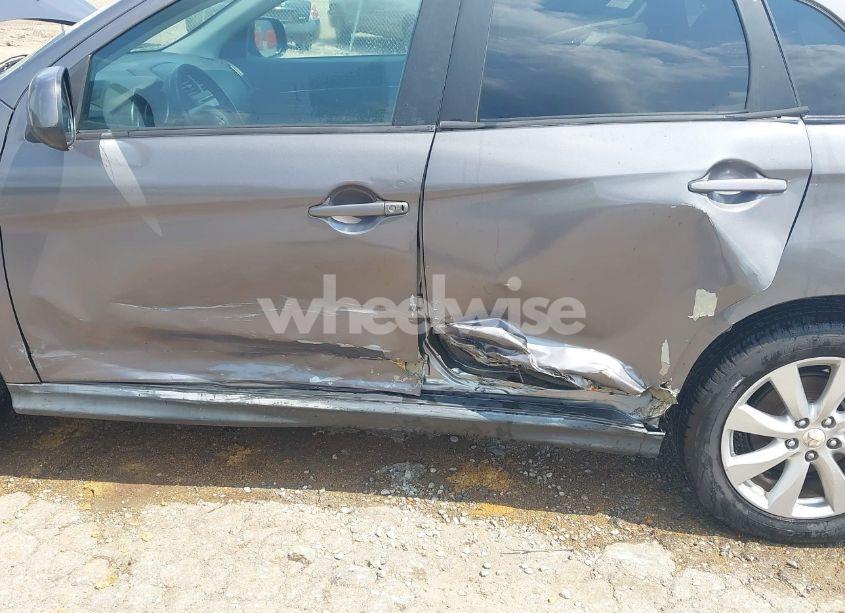 Photo 6 of 2015 Mitsubishi Outlander SPORT ES (VIN 4A4AP3AUXFE058267)