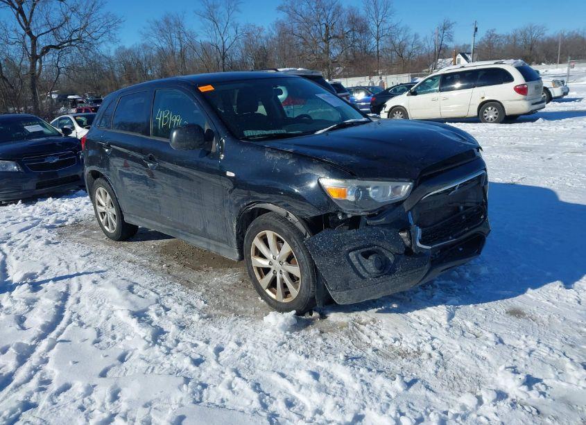 2015 Mitsubishi Outlander SPORT ES (VIN 4A4AP3AW0FE037543) main photo