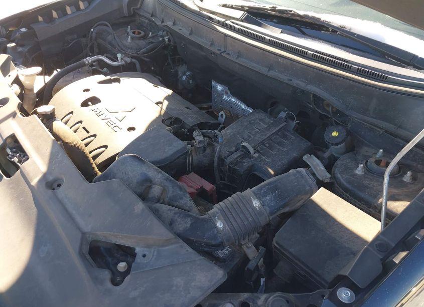 Photo 10 of 2015 Mitsubishi Outlander SPORT ES (VIN 4A4AP3AW0FE037543)