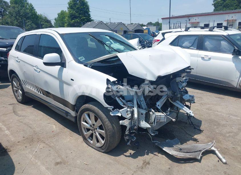 2015 Mitsubishi Outlander SPORT ES (VIN 4A4AP3AW0FE049546) main photo