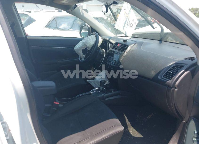 Photo 5 of 2015 Mitsubishi Outlander SPORT ES (VIN 4A4AP3AW0FE049546)