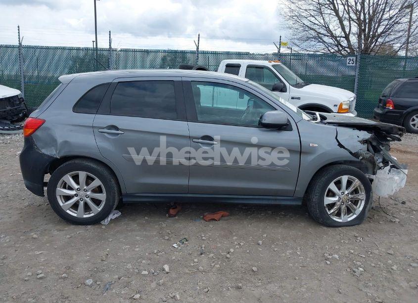 Photo 13 of 2015 Mitsubishi Outlander SPORT ES (VIN 4A4AP3AW1FE025658)