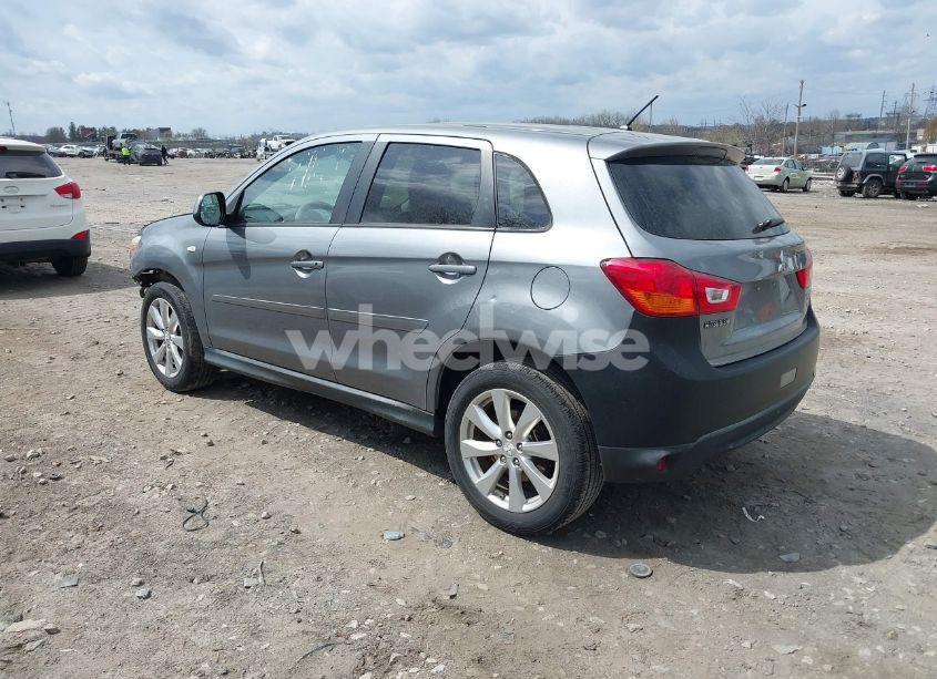 Photo 3 of 2015 Mitsubishi Outlander SPORT ES (VIN 4A4AP3AW1FE025658)