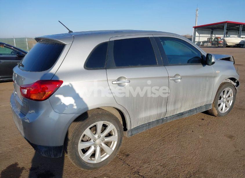 Photo 4 of 2015 Mitsubishi Outlander SPORT ES (VIN 4A4AP3AW2FE047331)