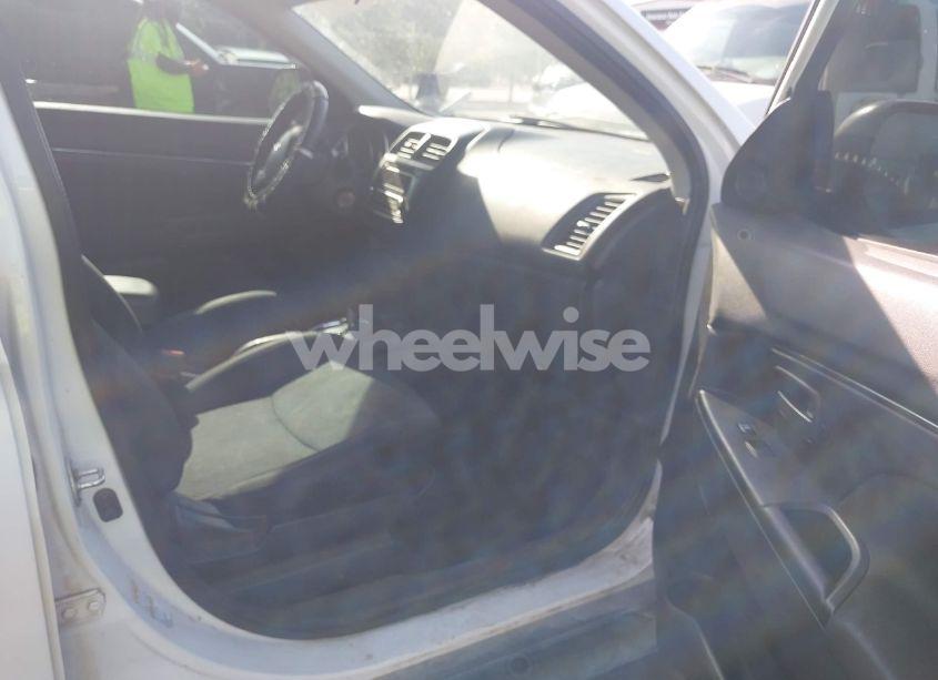 Photo 5 of 2015 Mitsubishi Outlander SPORT ES (VIN 4A4AP3AW3FE058158)