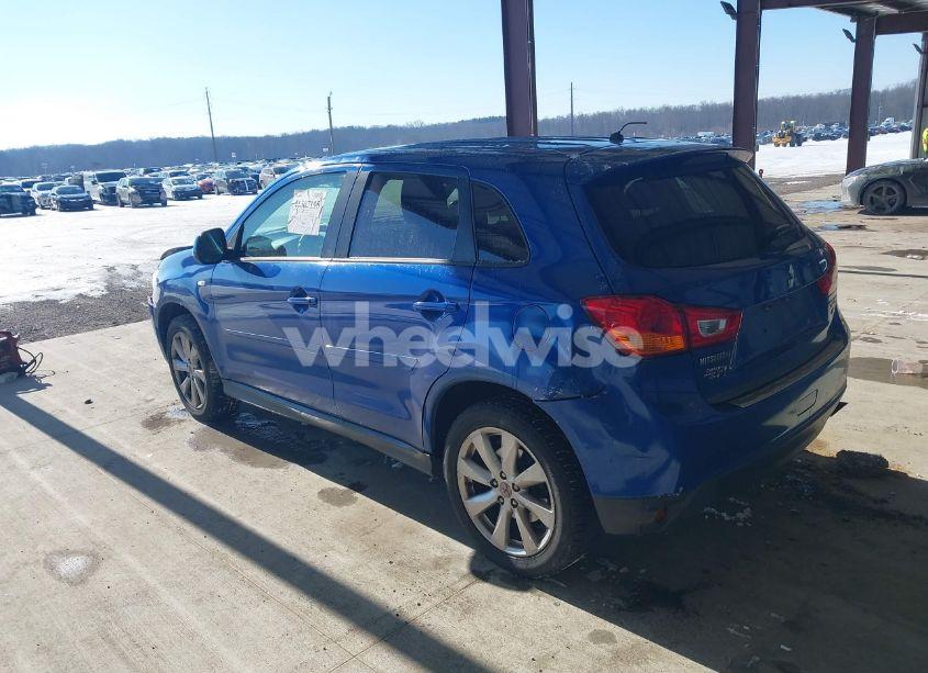Photo 3 of 2015 Mitsubishi Outlander SPORT ES (VIN 4A4AP3AW7FE029424)