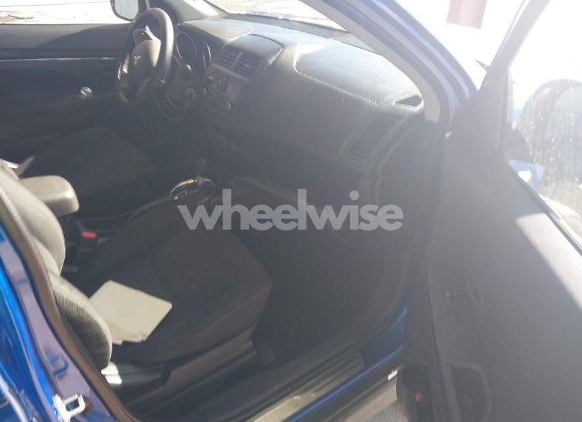 Photo 5 of 2015 Mitsubishi Outlander SPORT ES (VIN 4A4AP3AW7FE029424)