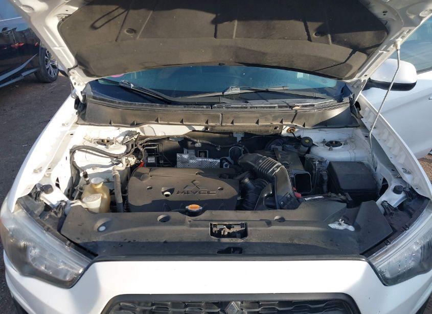 Photo 10 of 2013 Mitsubishi Outlander SPORT SE (VIN 4A4AP4AU0DE001787)