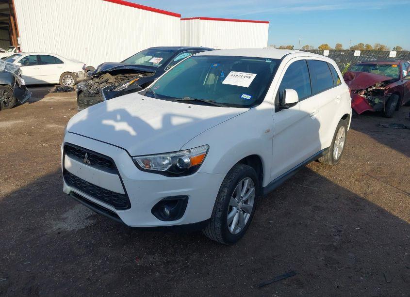 Photo 2 of 2013 Mitsubishi Outlander SPORT SE (VIN 4A4AP4AU0DE001787)