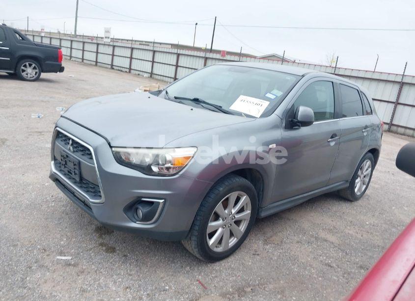 Photo 2 of 2014 Mitsubishi Outlander SPORT SE (VIN 4A4AP4AU2EE016213)