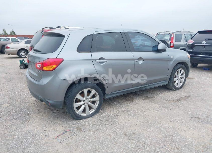 Photo 4 of 2014 Mitsubishi Outlander SPORT SE (VIN 4A4AP4AU2EE016213)