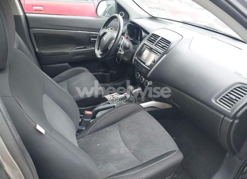 Photo 5 of 2014 Mitsubishi Outlander SPORT SE (VIN 4A4AP4AU2EE016213)