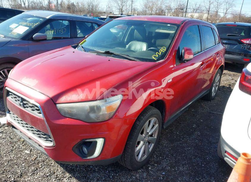 Photo 2 of 2015 Mitsubishi Outlander SPORT SE (VIN 4A4AP4AU3FE041252)
