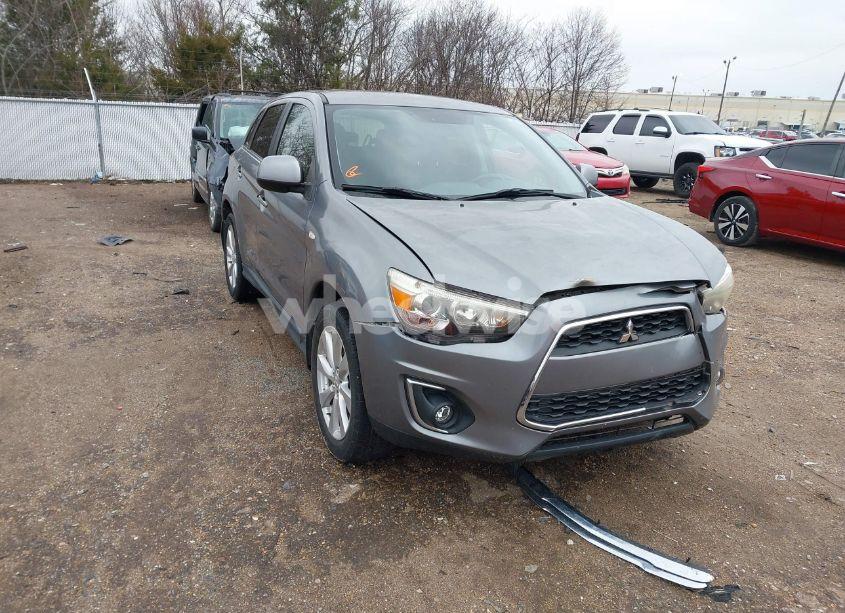 2013 Mitsubishi Outlander SPORT SE (VIN 4A4AP4AU4DE005020) main photo