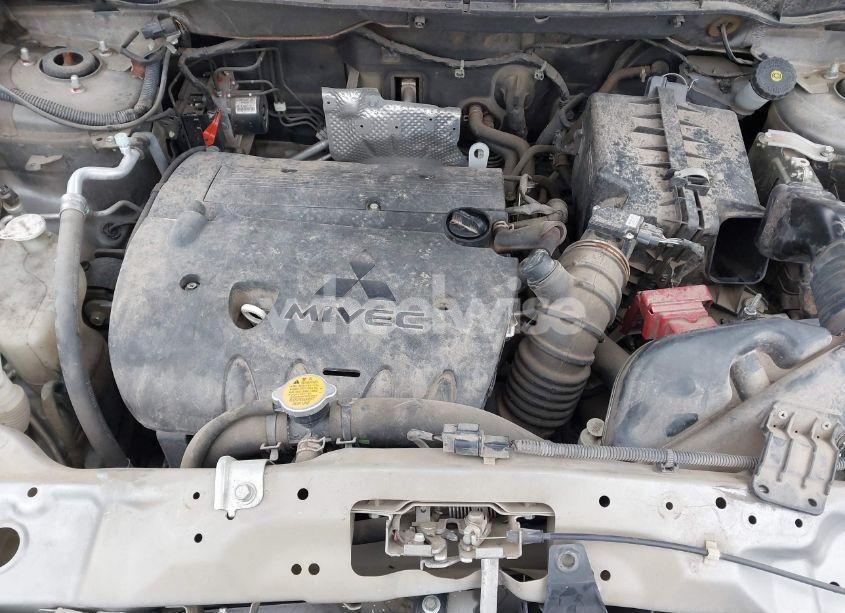 Photo 10 of 2013 Mitsubishi Outlander SPORT SE (VIN 4A4AP4AU4DE005020)