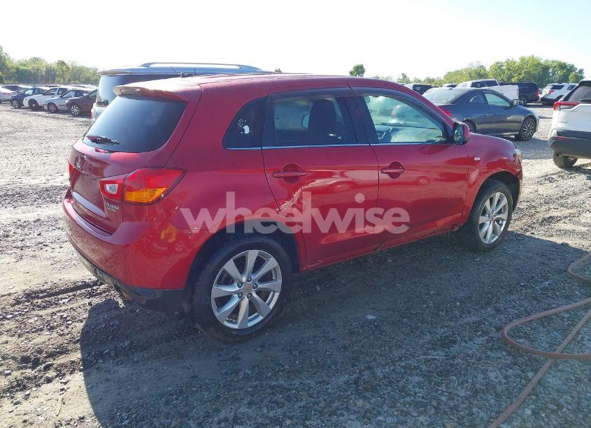 Photo 4 of 2015 Mitsubishi Outlander SPORT SE (VIN 4A4AP4AU4FE007742)