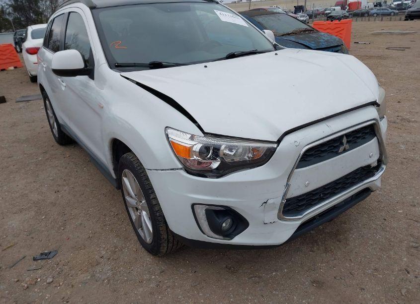 2015 Mitsubishi Outlander SPORT SE (VIN 4A4AP4AU4FE012231) main photo