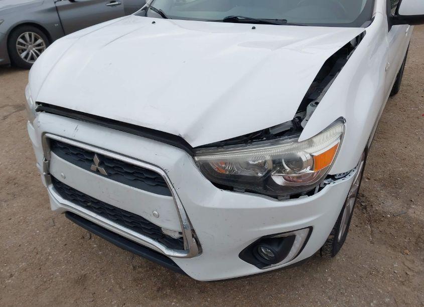 Photo 6 of 2015 Mitsubishi Outlander SPORT SE (VIN 4A4AP4AU4FE012231)