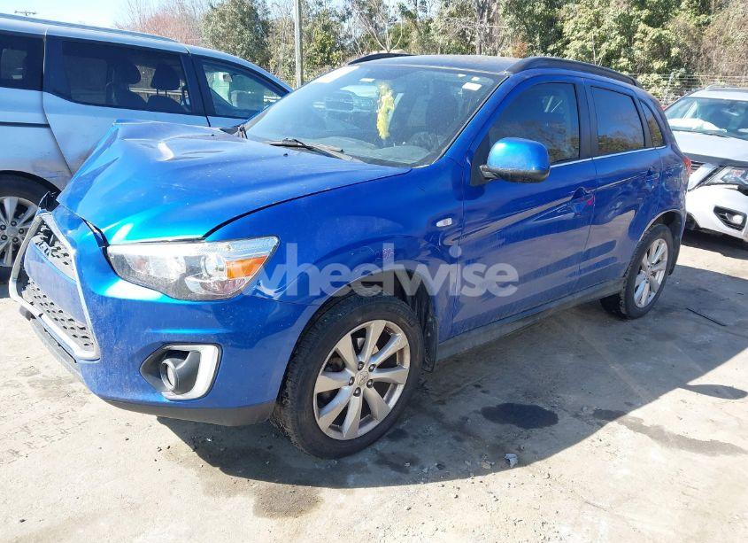Photo 2 of 2015 Mitsubishi Outlander SPORT SE (VIN 4A4AP4AU4FE036027)