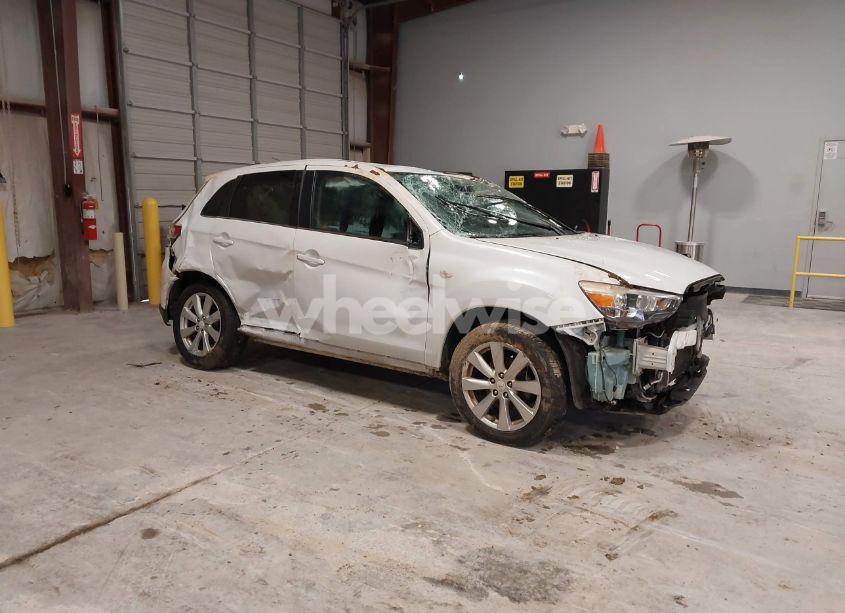 2014 Mitsubishi Outlander SPORT SE (VIN 4A4AP4AU6EE027621) main photo