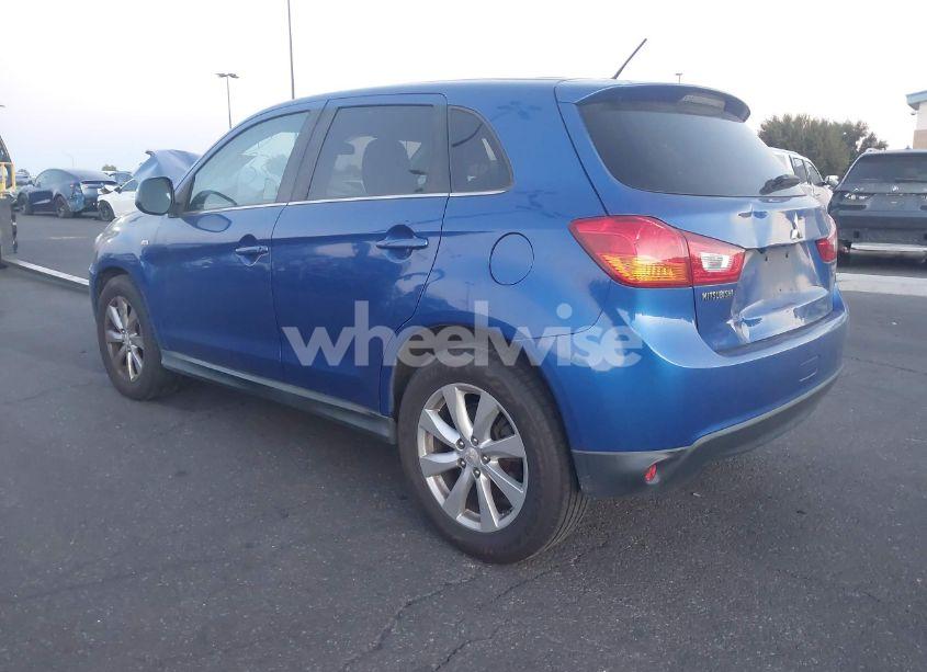 Photo 3 of 2015 Mitsubishi Outlander SPORT SE (VIN 4A4AP4AU6FE055730)