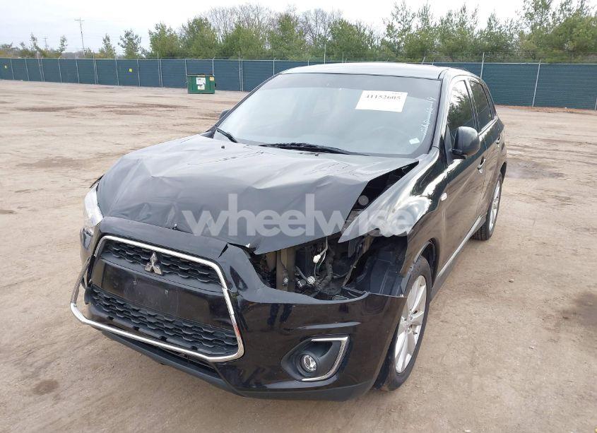 Photo 2 of 2013 Mitsubishi Outlander SPORT SE (VIN 4A4AP4AU7DE014729)