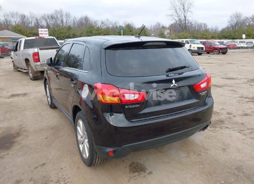 Photo 3 of 2013 Mitsubishi Outlander SPORT SE (VIN 4A4AP4AU7DE014729)