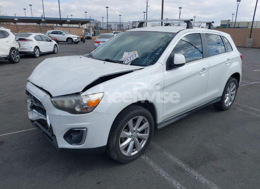 Photo 2 of 2014 Mitsubishi Outlander SPORT SE (VIN 4A4AP4AU7EE021844)