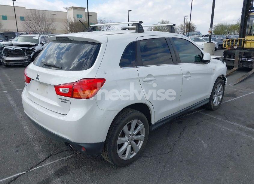 Photo 4 of 2014 Mitsubishi Outlander SPORT SE (VIN 4A4AP4AU7EE021844)