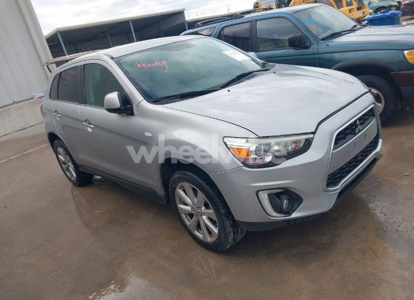 2015 Mitsubishi Outlander SPORT SE (VIN 4A4AP4AU7FE060726) main photo