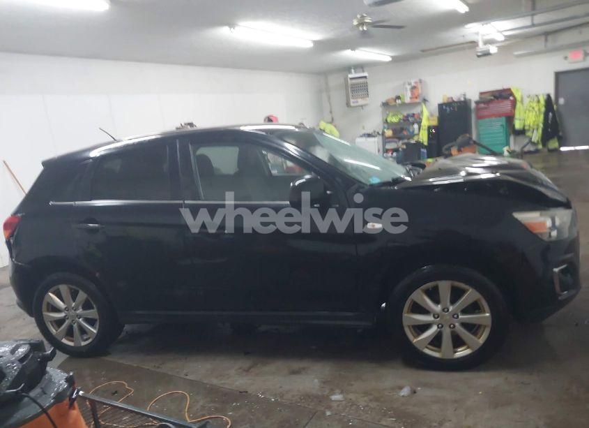 Photo 13 of 2013 Mitsubishi Outlander SPORT SE (VIN 4A4AP4AU8DE020605)