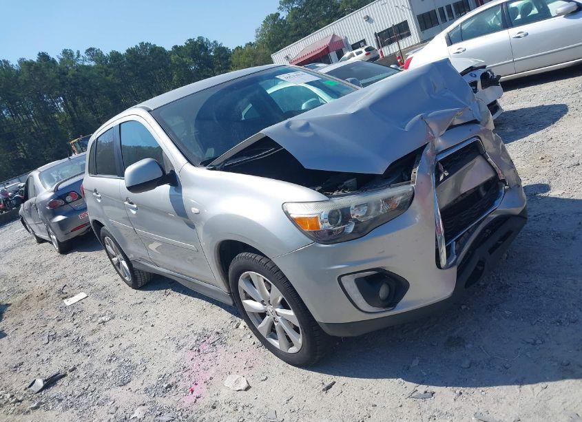 2015 Mitsubishi Outlander SPORT SE (VIN 4A4AP4AU8FE005900) main photo