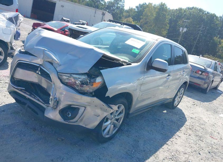 Photo 2 of 2015 Mitsubishi Outlander SPORT SE (VIN 4A4AP4AU8FE005900)