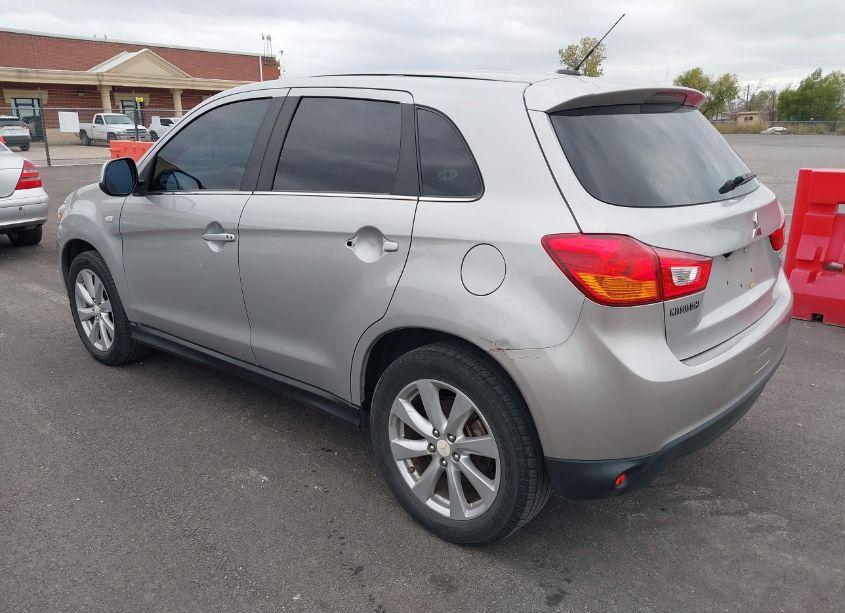 Photo 3 of 2015 Mitsubishi Outlander SPORT SE (VIN 4A4AP4AU8FE053848)