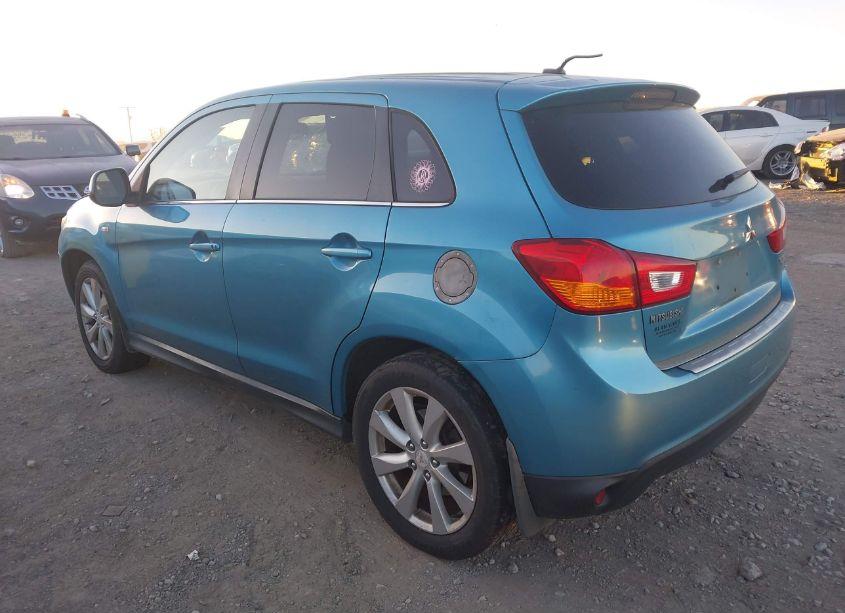 Photo 3 of 2013 Mitsubishi Outlander SPORT SE (VIN 4A4AP4AU9DE004025)