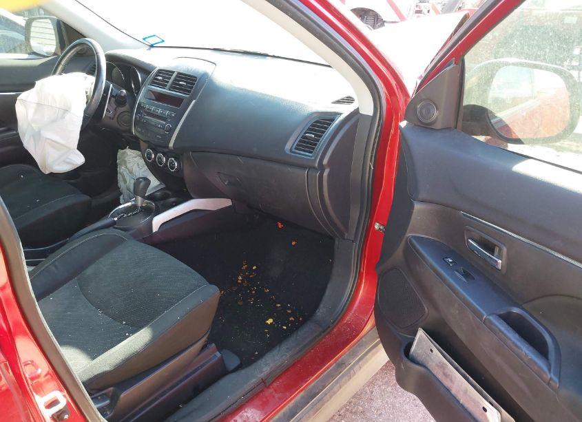 Photo 5 of 2013 Mitsubishi Outlander SPORT SE (VIN 4A4AP4AU9DE019916)