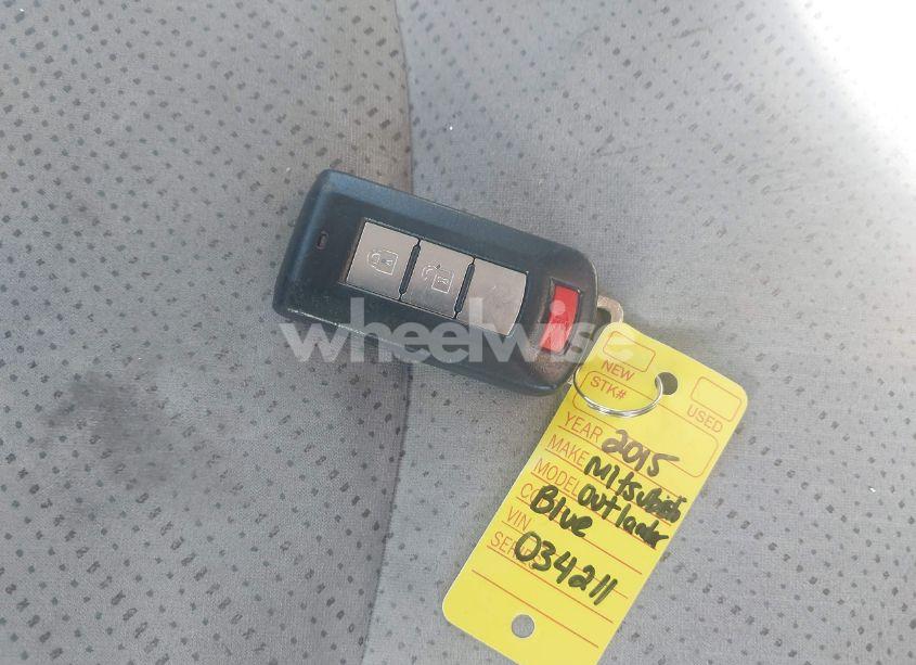 Photo 11 of 2015 Mitsubishi Outlander SPORT SE (VIN 4A4AP4AU9FE034211)