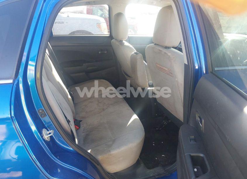 Photo 8 of 2015 Mitsubishi Outlander SPORT SE (VIN 4A4AP4AU9FE034211)