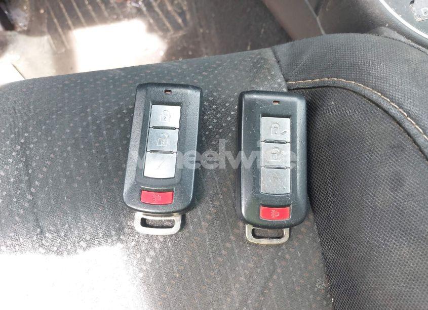 Photo 11 of 2015 Mitsubishi Outlander SPORT SE (VIN 4A4AP4AU9FE035004)